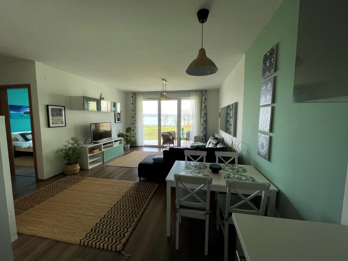 Vízpart Honvéd Apartman Balatonlelle Exterior foto